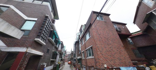 지난 11일 서울 송파구 마천4구역의 재개발사업 시공자 선정을 위한 두 번째 입찰에 현대건설이 단독으로 참여했다. 조합은 10월초쯤 시공자 선정 총회를 개최할 예정이다.[사진=한국주택경제신문DB]