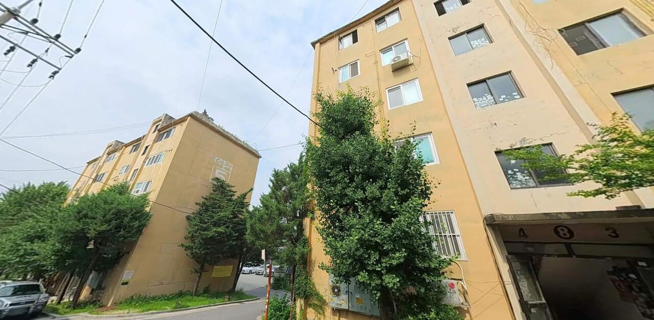 지난 5일 서울 중랑구 망우1구역 공공재건축조합이 시공자 선정을 위한 현장설명회를 열었다. 그 결과 SK에코플랜트, 호반건설, 포스코이앤씨가 참석했다.[사진=한국주택경제신문DB]