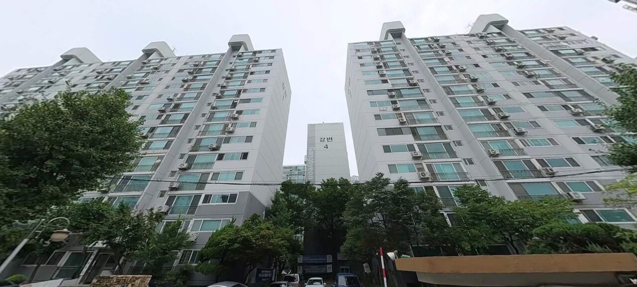 삼성물산이 서울 서초구 잠원강변아파트 리모델링사업으로 올해 마수걸이 수주가 예상되고 있다. [사진=한국주택경제신문DB]