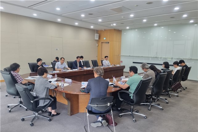 선도지구 시민협치위원회 간담회 [사진=경기도 제공]