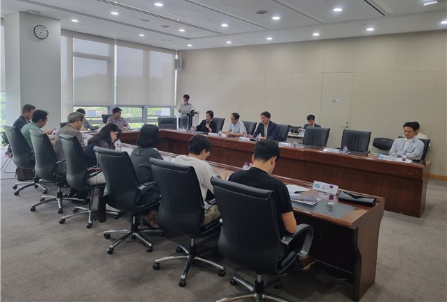 선도지구 시민협치위원회 간담회 [사진=경기도 제공]