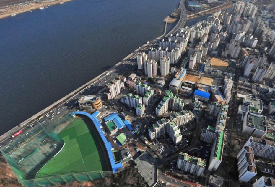 서울 강서구 염창우성1·2차아파트와 삼천리아파트 [사진=네이버 항공뷰]