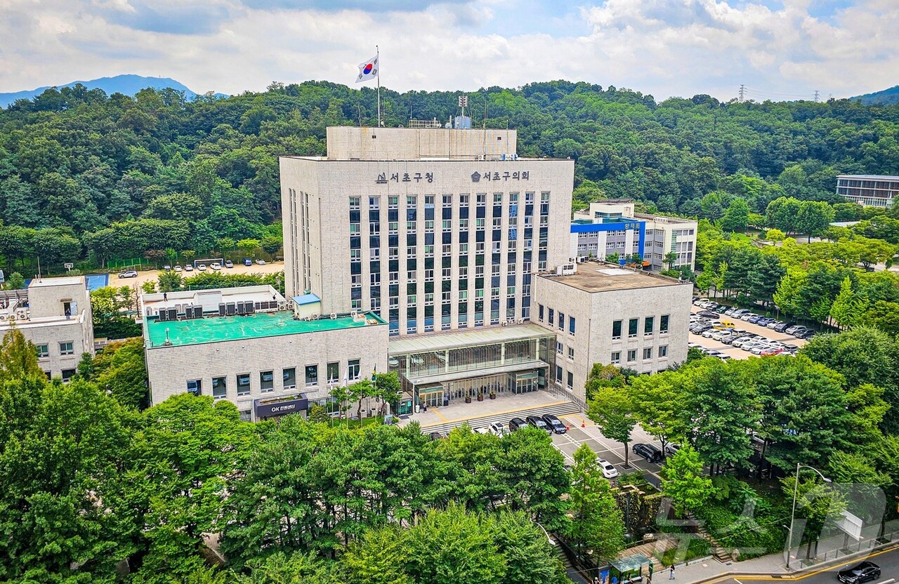 서초구가 오는 19일 구청 대회의실에서 재건축 미청산 조합과 간담회를 갖는다. [사진=서초구 제공]