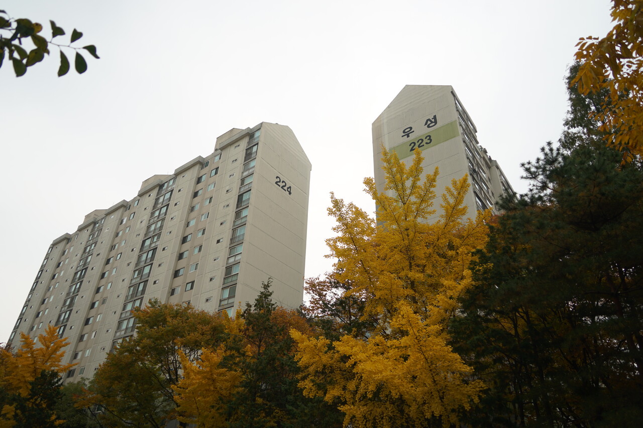 경기 성남시 분당신도시 시범우성·현대아파트가 1기신도시에서는 최초로 예비사업시행자 지정 신청을 완료하는 등 본격적인 통합재건축 추진에 나섰다. [사진=이호준 기자]