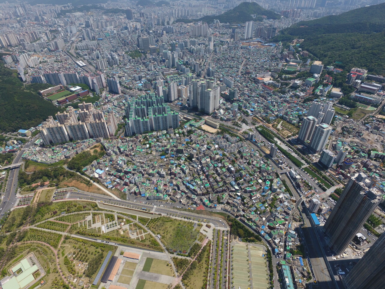 부산 구도심 일대 전경 [사진=부산시 정비사업 통합홈페이지]