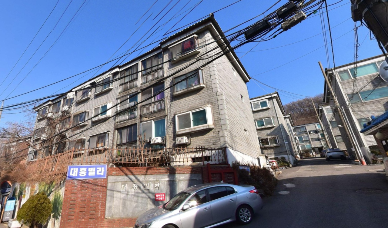 시흥동 1003번지, 가로주택 시공자 현설에 3개사